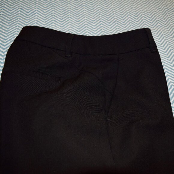 White House Black Market Black The Slim Ankle Pant 4 NWT - Picture 12 of 15